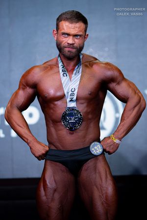 СLASSIC PHYSIQUE 173